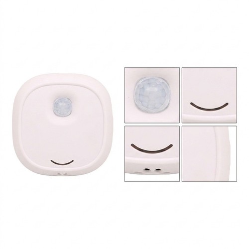 White plastic pet smell - pet,